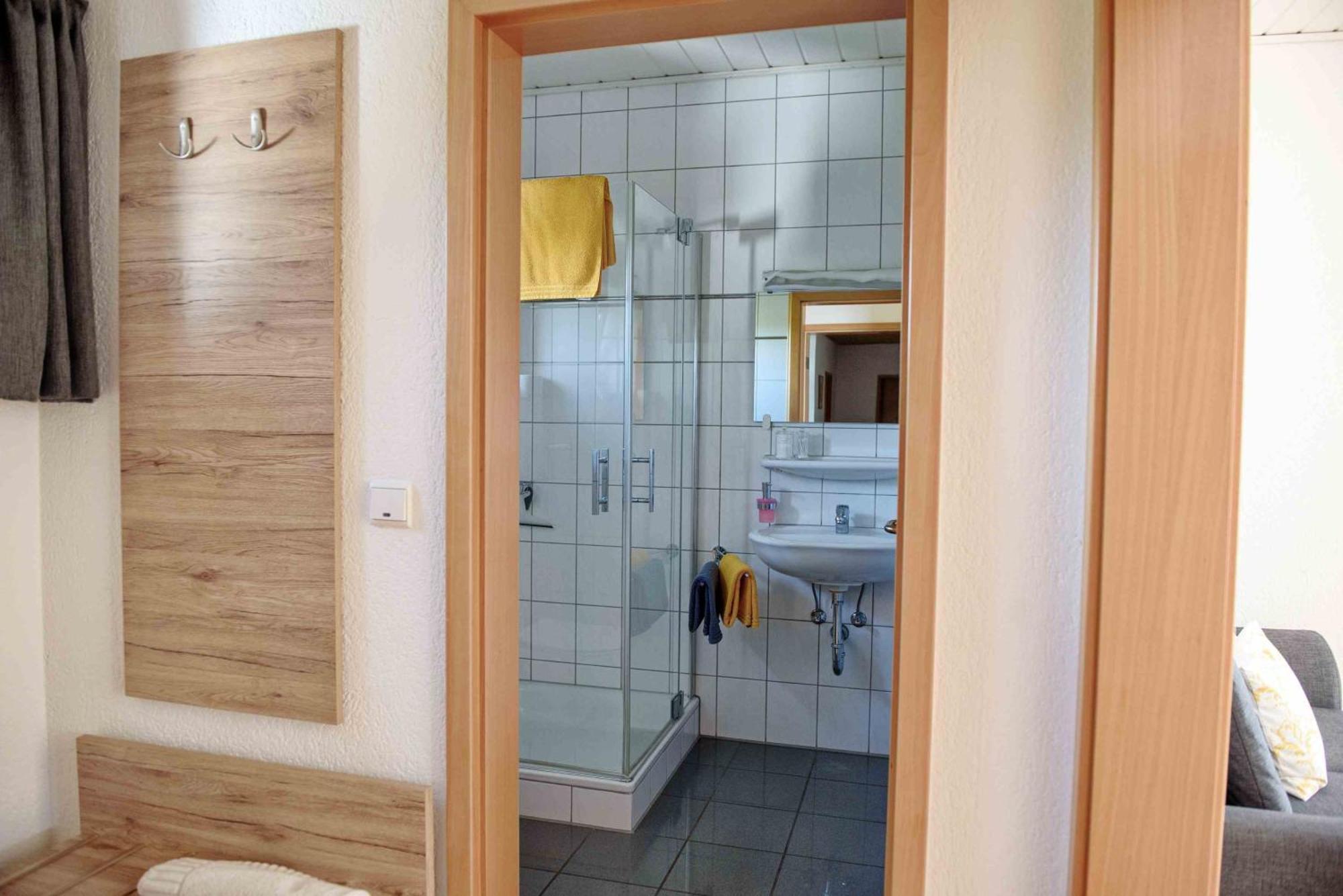 Gaestehaus Am Fuerstweg Heuchelheim-Klingen エクステリア 写真